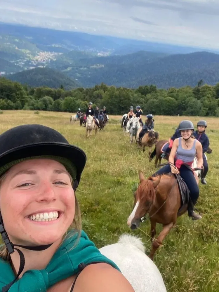 CENTRE HIPPIQUE DU BALLON D'ALSACE (28)
